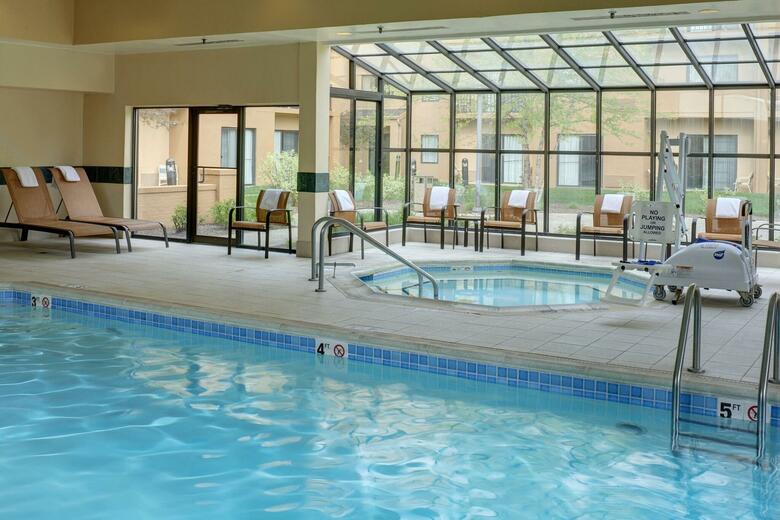 Hotel Courtyard Indianapolis Airport