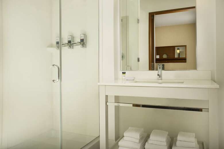 Hotel Four Points By Sheraton Jacksonville Baymeadows
