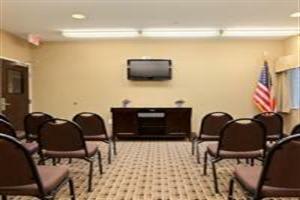 Hotel Microtel Inn & Suites Airport