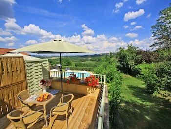 Hotel H�tel Moun�a