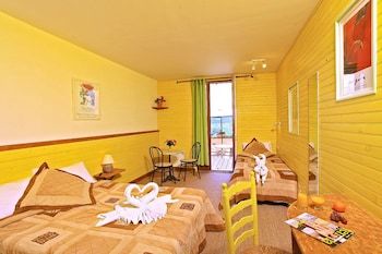 Hotel H�tel Moun�a