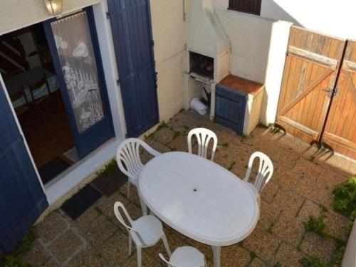 Rental Apartment Les Leucatines 2