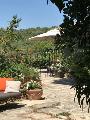 Bed & Breakfast La Borie En Provence