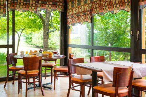 Brit Hotel Rennes Cesson ? Le Flor�al
