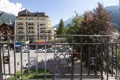 Aiguille Apartment