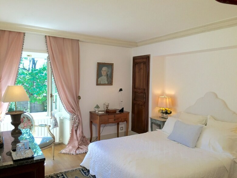 Bed & Breakfast Remparts 12