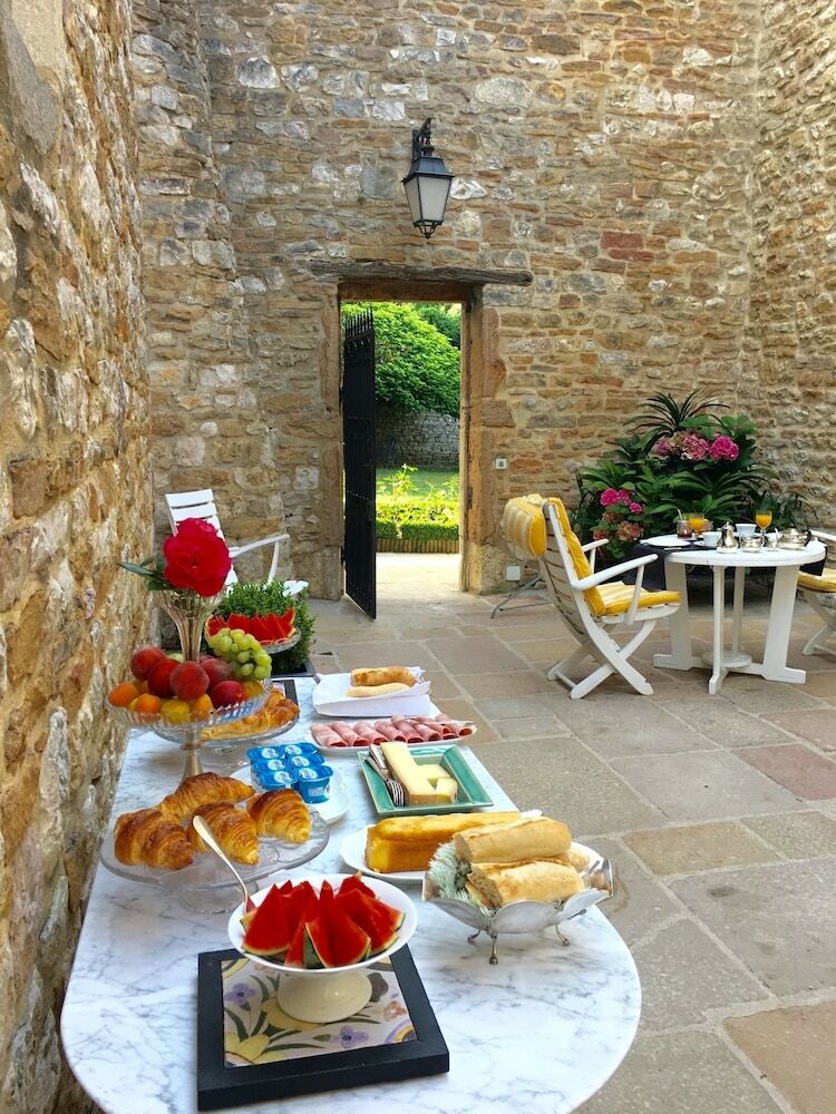 Bed & Breakfast Remparts 12