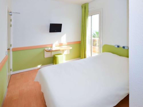 Hotel Ibis Budget Menton Bord De Mer