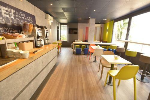Hotel Ibis Budget Menton Bord De Mer