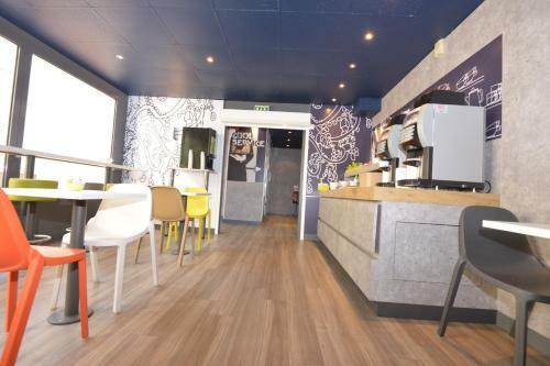 Hotel Ibis Budget Menton Bord De Mer