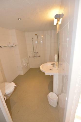 Hotel Ibis Budget Menton Bord De Mer
