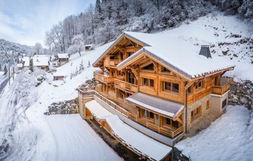 Chalet Snow Chic
