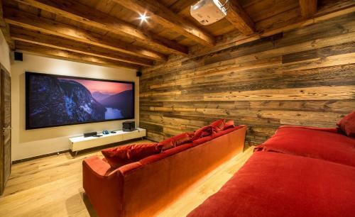 Chalet Snow Chic