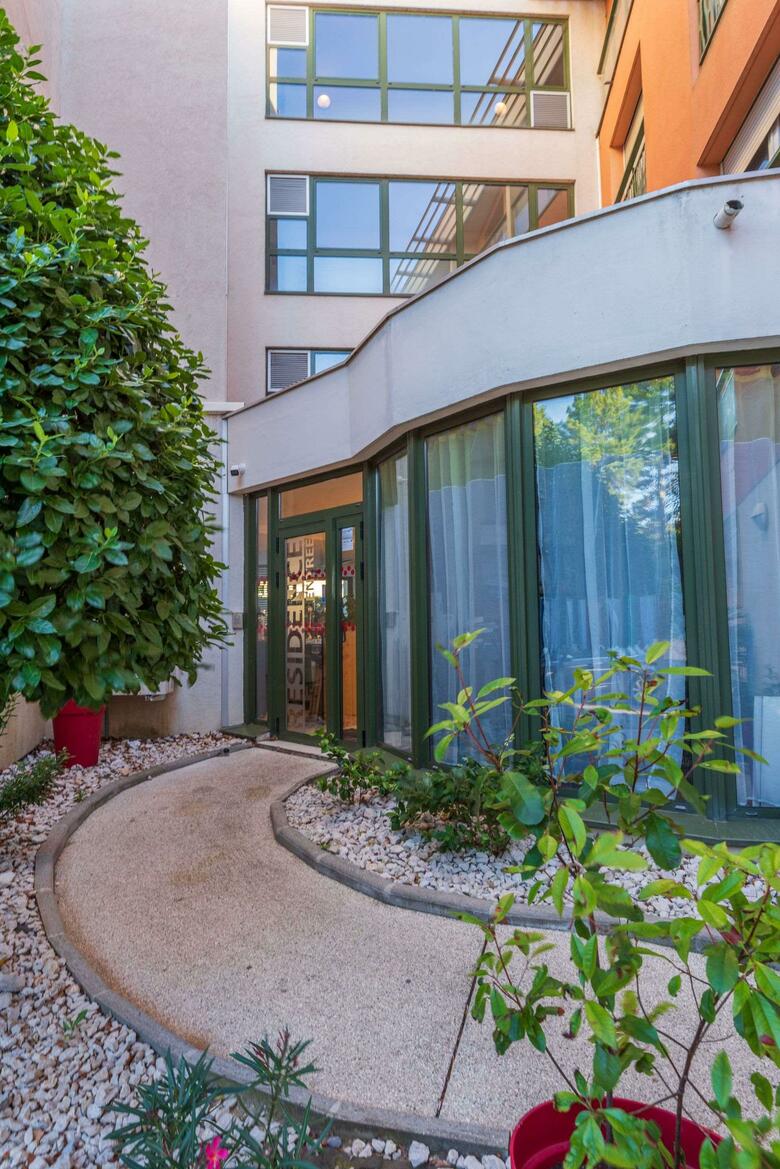 Aparthotel Cerise Valence