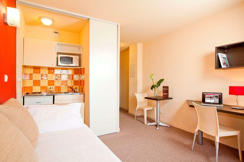 Aparthotel Cerise Valence