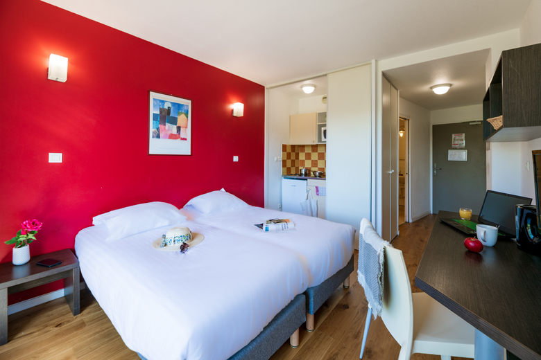 Aparthotel Cerise Valence