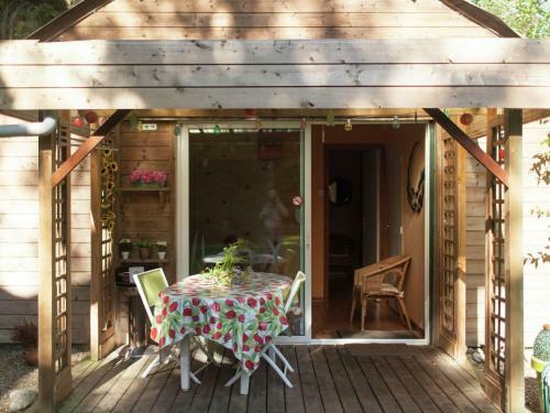 Holiday Home Maison De Vacances - Le Ponchel