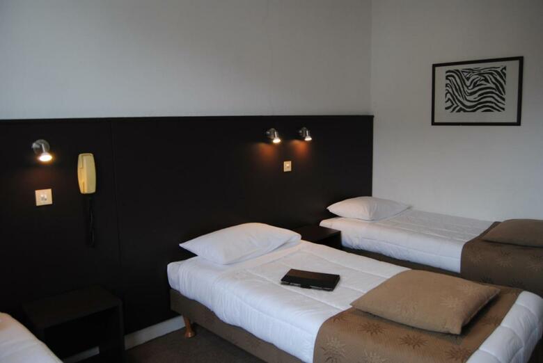 Hotel Notre Dame De La Sarte