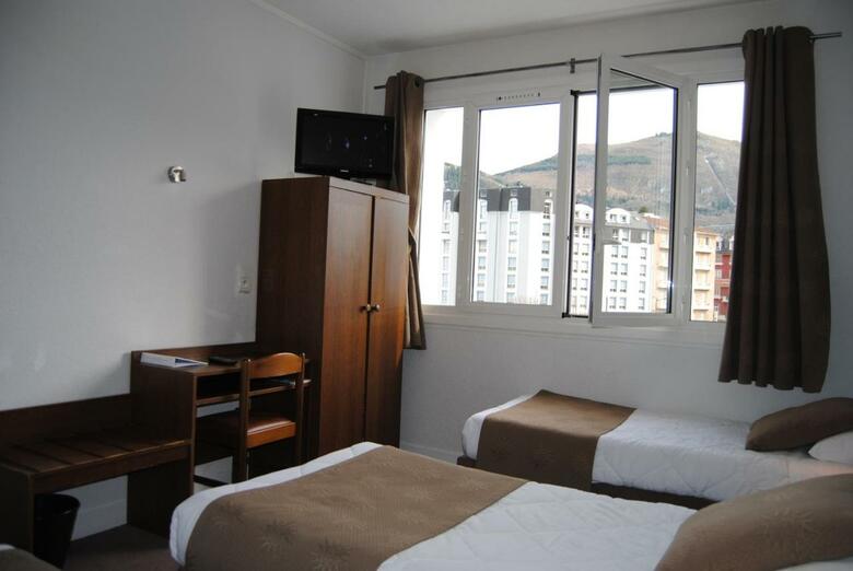 Hotel Notre Dame De La Sarte