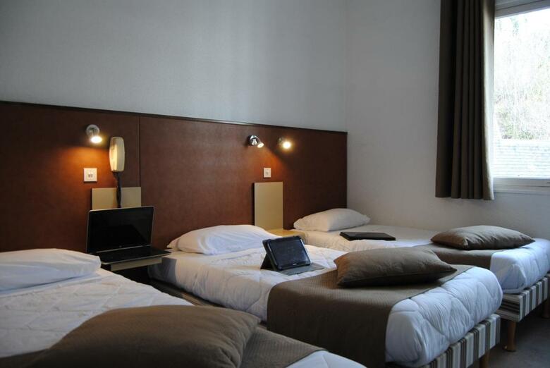 Hotel Notre Dame De La Sarte