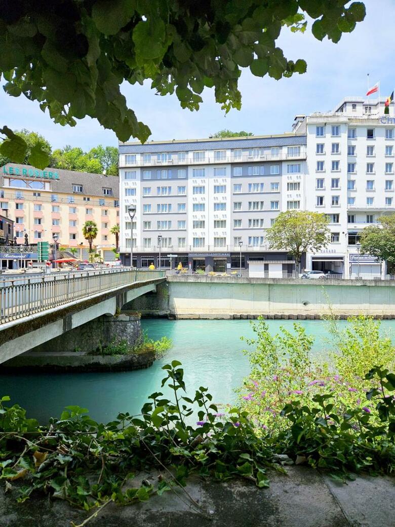 Hotel Notre Dame De La Sarte