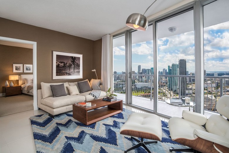 Apartamento Opera Tower