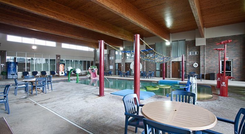 Ramkota Hotel & Conference Center