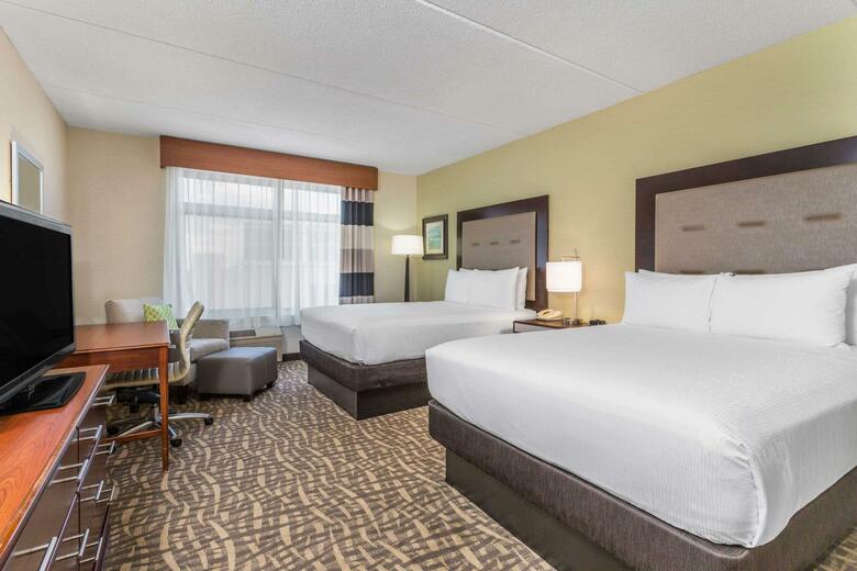 Hotel Doubletree Club Buffalo Downtown