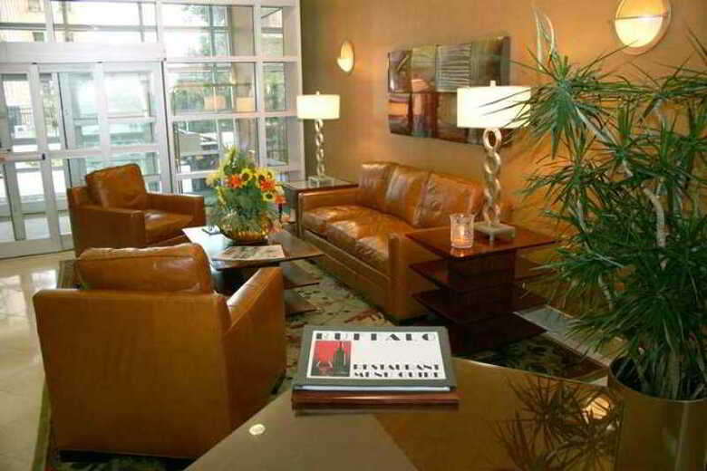Hotel Doubletree Club Buffalo Downtown