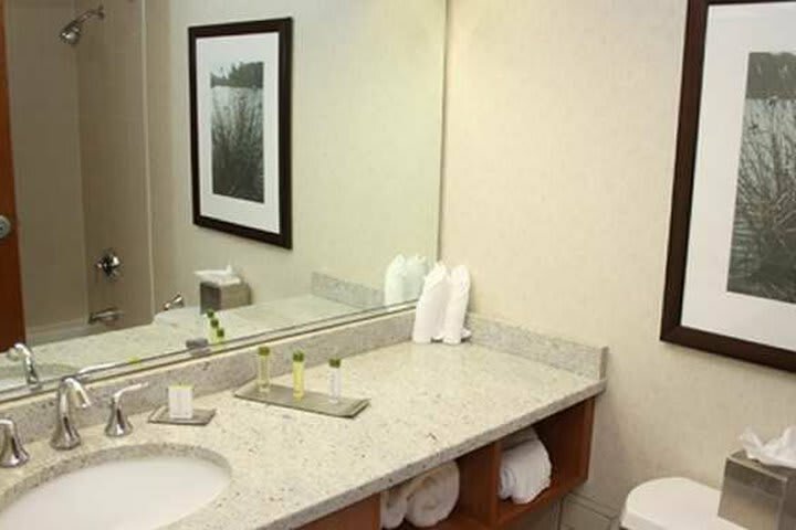 Hotel Doubletree Club Buffalo Downtown
