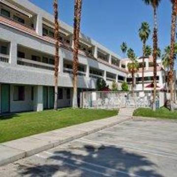 Hotel Motel 6 Palm Springs Downtown