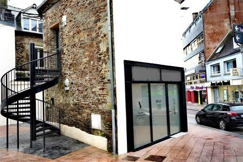 Logis Brithotel Les Voyageurs