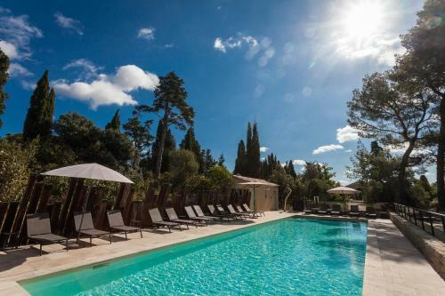Hotel Les Cabanes Dans Les Bois
