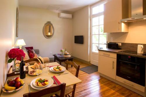 Appartements Climatis�s Les Hauts De Condom