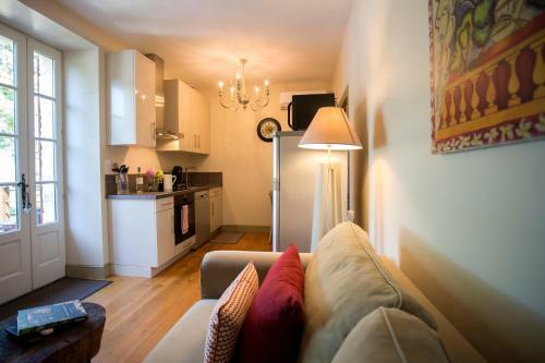 Appartements Climatis�s Les Hauts De Condom