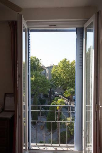 Hotel Logis H�tel Du Terreau