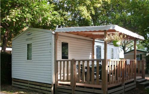 Camping De La Porte D'arroux