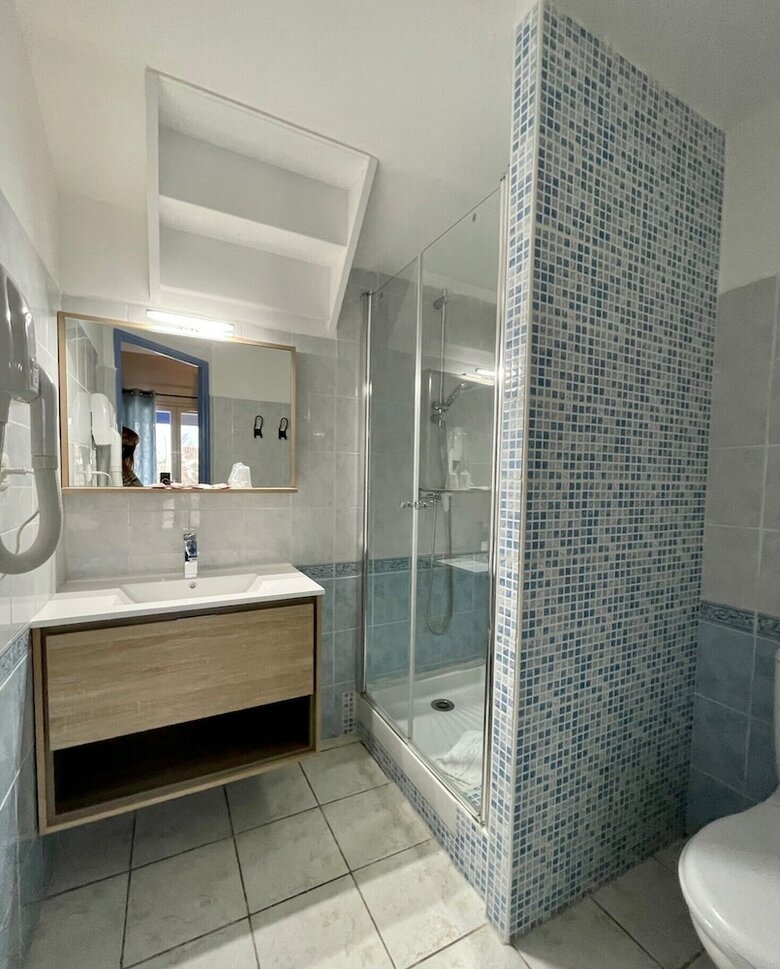 Hotel Les Palmiers En Camargue