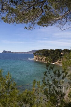 Hotel H�tel Corniche Du Liouquet