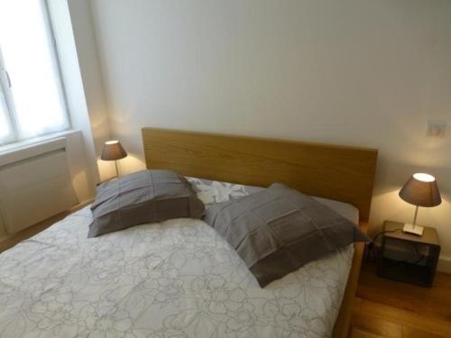 Rental Apartment Passage Bon Air