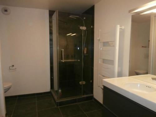 Rental Apartment Passage Bon Air