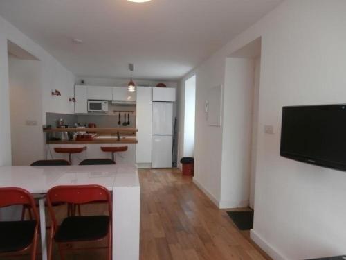 Rental Apartment Passage Bon Air