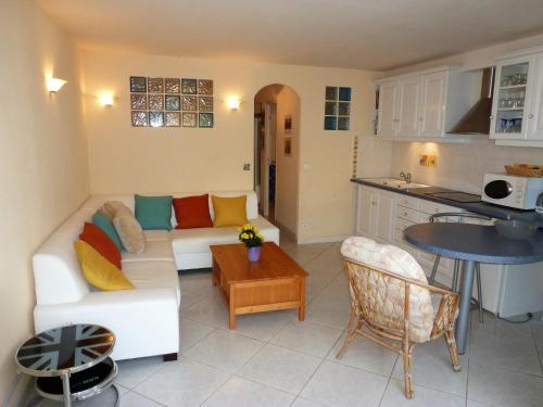 Apartamento Village Naturiste - H�liopolis