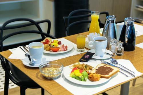 Hotel Holiday Inn Paris Cdg Airport