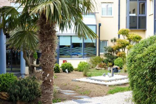 Hotel Holiday Inn Paris Cdg Airport