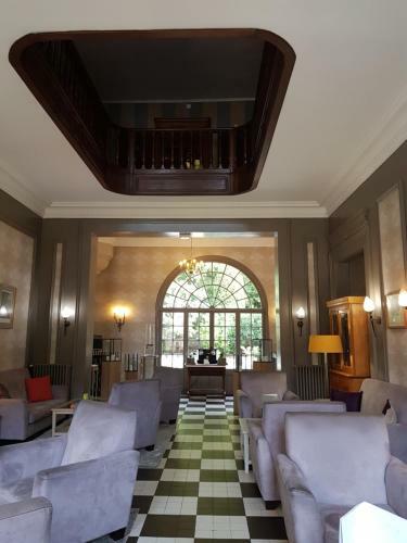 Hotel Domaine De Joinville