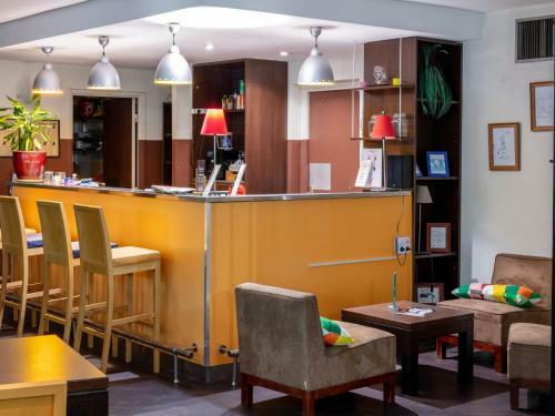 Mona Lisa Val'hotel
