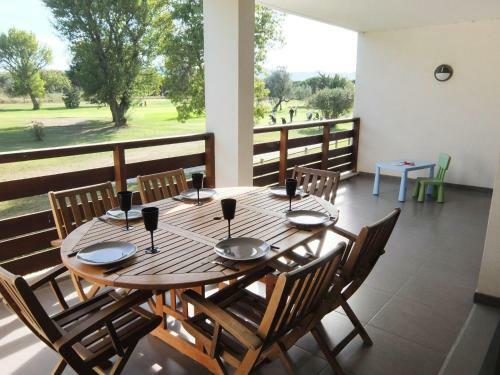 Apartment Le Golf Clair.11