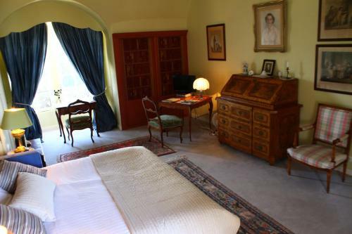 Bed & Breakfast Ch�teau De La Flocelli�re