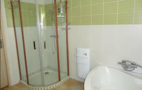 Holiday Home Vileneuve Les Beziers Rue De Parc